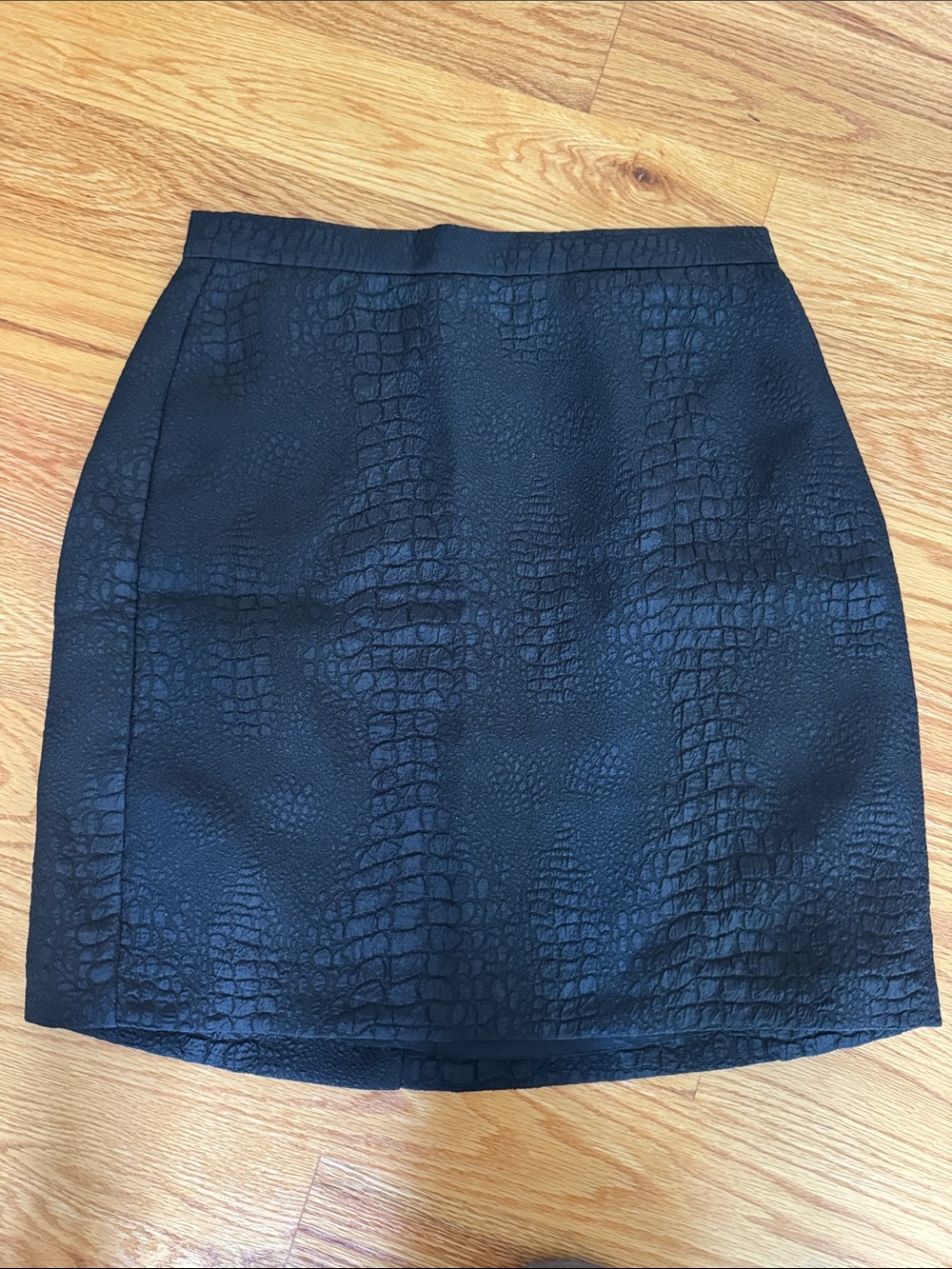 French Connection Black Textured Croc-Embossed Mini Skirt
